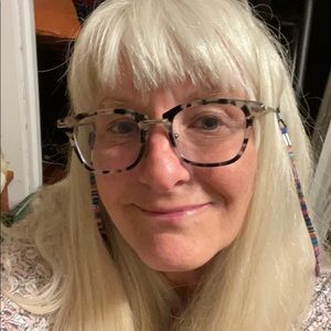 Meet your Posher, Karen